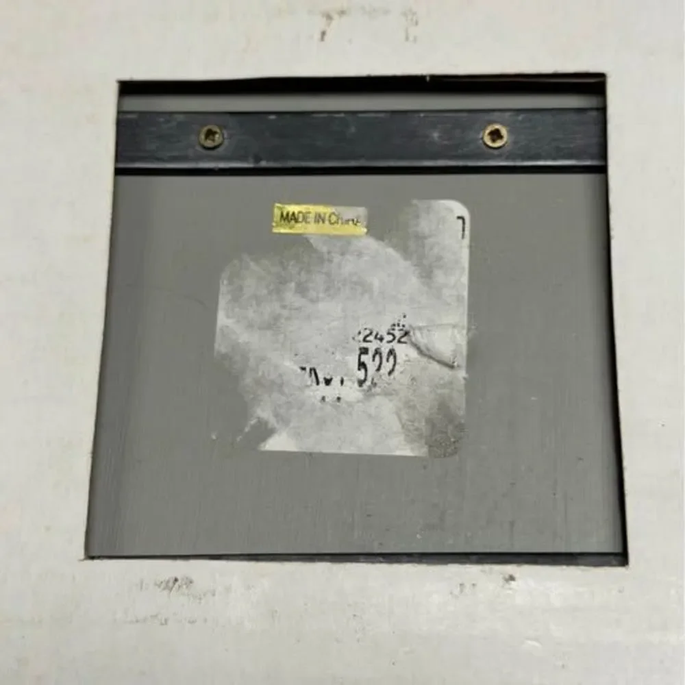 Floral Resin and Metal Wall Plaque